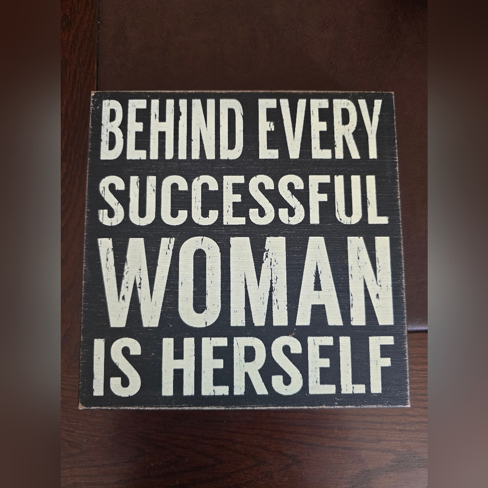 Black and White Motivational Wall Decor